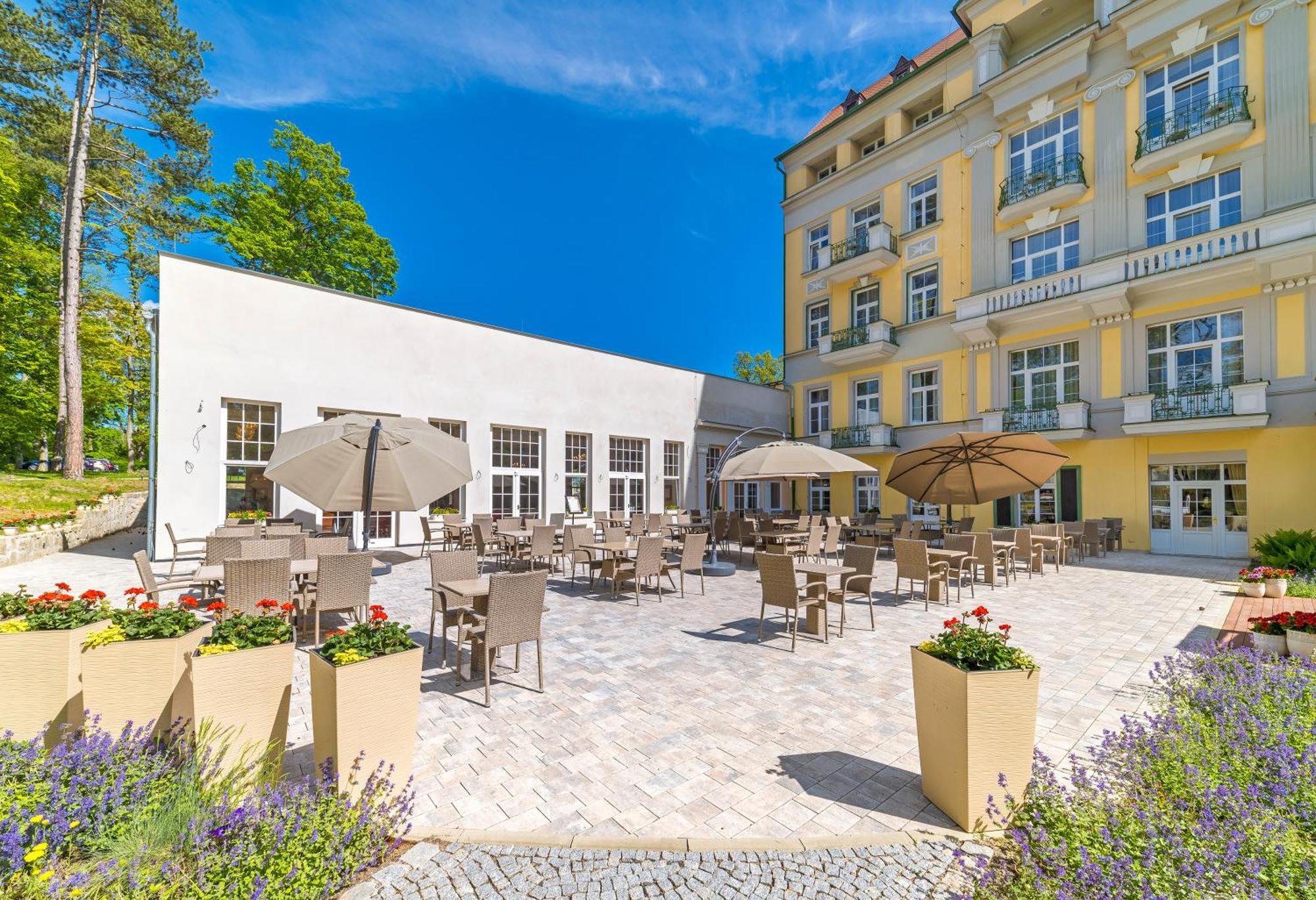 Spa Resort Pawlik-Aquaforum Франтишкови-Лазне Экстерьер фото