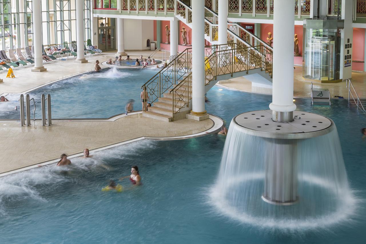 Spa Resort Pawlik-Aquaforum Франтишкови-Лазне Экстерьер фото